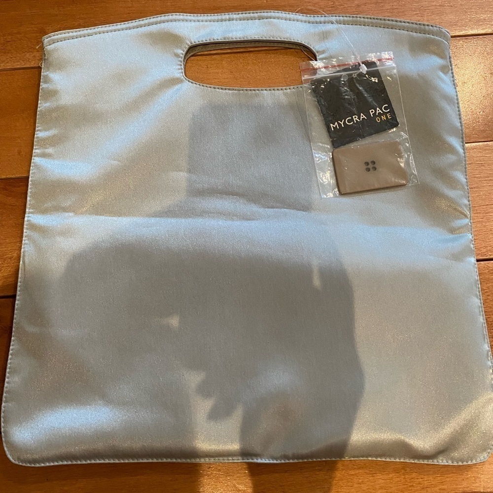 🆕 NWT Mycra Pac Now/Mycra Pac Bags/Designer Handbags Aqua colour